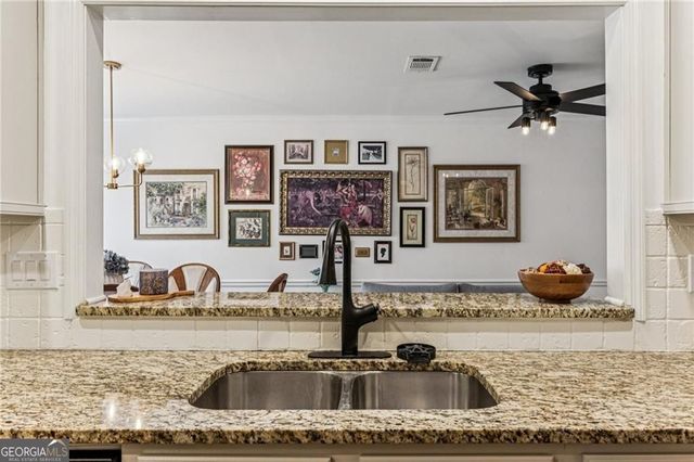 115 Great Oaks Lane, Roswell, GA 30075