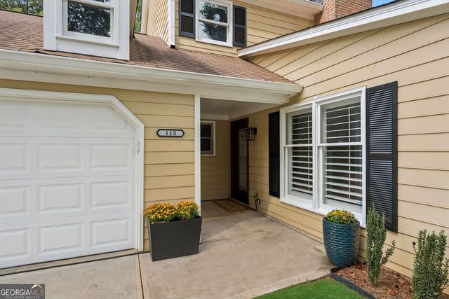 115 Great Oaks Lane, Roswell, GA 30075