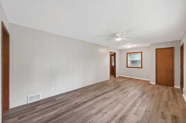 11241 Norway Street NW, Coon Rapids, MN 55448
