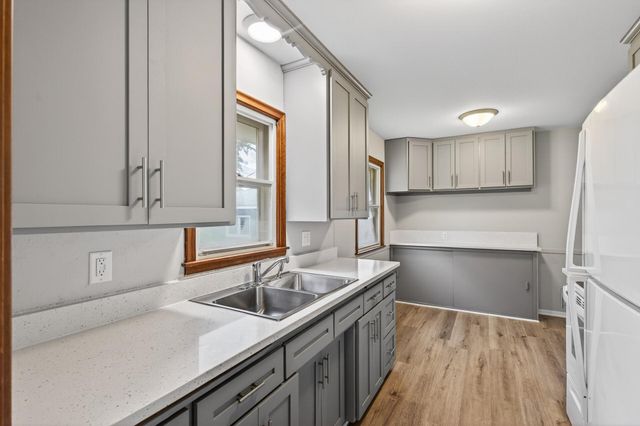 11241 Norway Street NW, Coon Rapids, MN 55448
