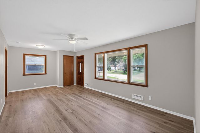 11241 Norway Street NW, Coon Rapids, MN 55448