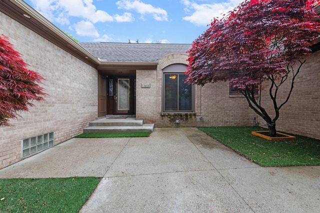13825 Woodsett Court, Shelby Twp, MI 48315