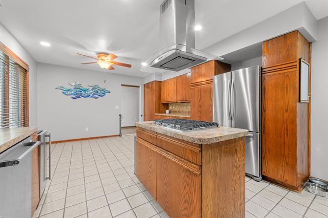 13825 Woodsett Court, Shelby Twp, MI 48315