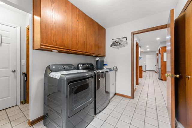13825 Woodsett Court, Shelby Twp, MI 48315