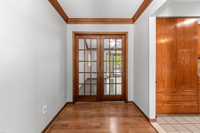 13825 Woodsett Court, Shelby Twp, MI 48315
