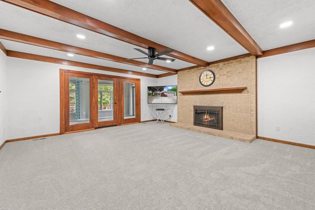 13825 Woodsett Court, Shelby Twp, MI 48315