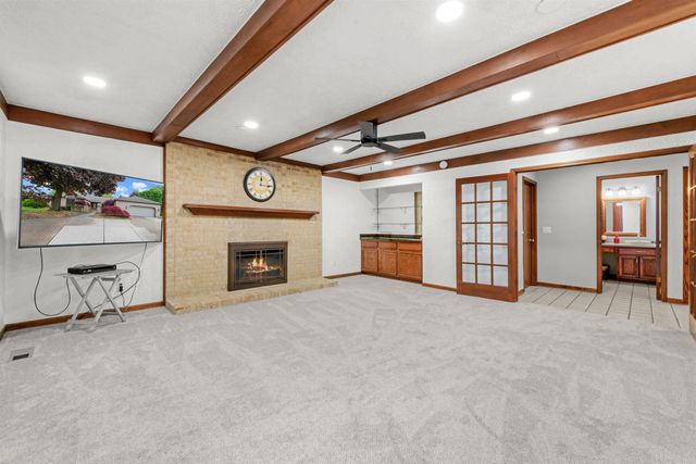 13825 Woodsett Court, Shelby Twp, MI 48315