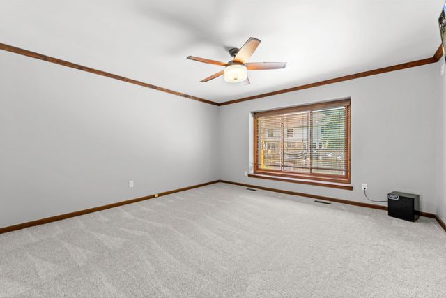 13825 Woodsett Court, Shelby Twp, MI 48315