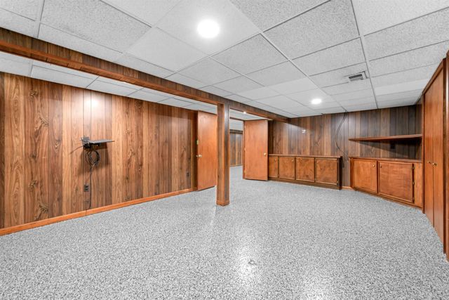 13825 Woodsett Court, Shelby Twp, MI 48315