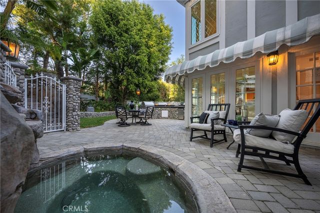 10761 Crawford Canyon, North Tustin, CA 92705