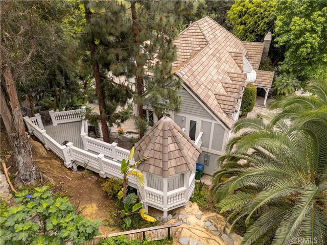 10761 Crawford Canyon, North Tustin, CA 92705