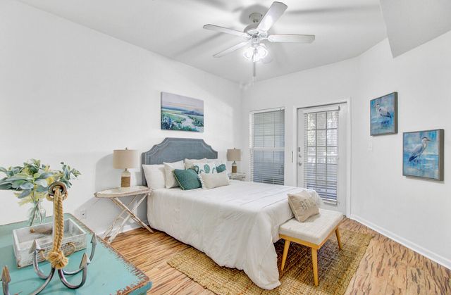 700 Daniel Ellis Drive 14103, Charleston, SC 29412