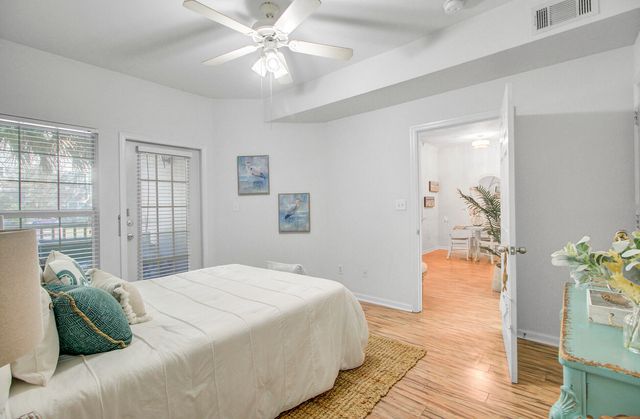 700 Daniel Ellis Drive 14103, Charleston, SC 29412