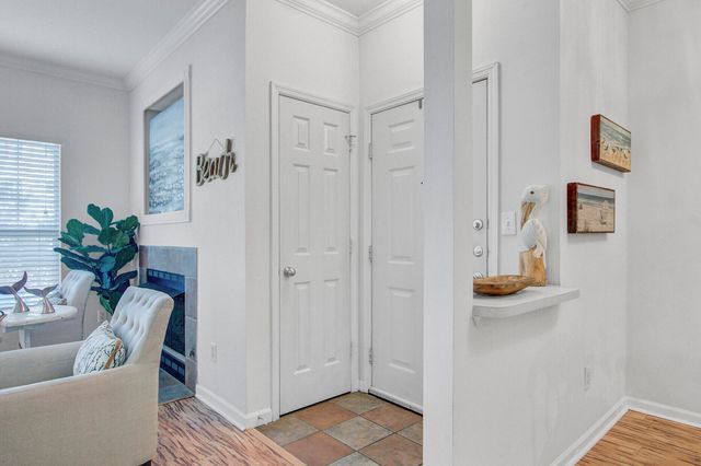 700 Daniel Ellis Drive 14103, Charleston, SC 29412