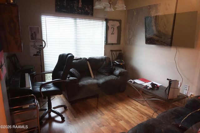 102 Doncaster Circle, Youngsville, LA 70592