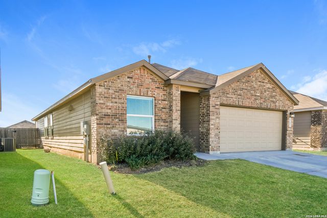 1252 Treehouse, New Braunfels, TX 78130