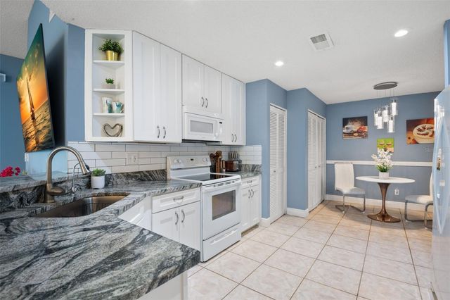 713 MANCHESTER WOODS DRIVE, Sun City Center, FL 33573