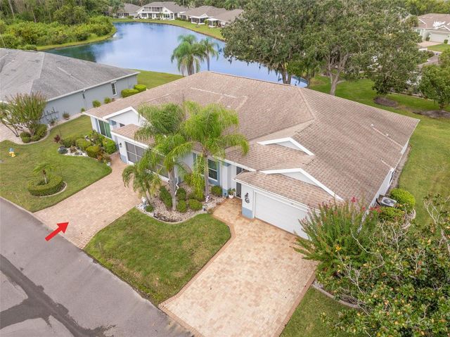 713 MANCHESTER WOODS DRIVE, Sun City Center, FL 33573