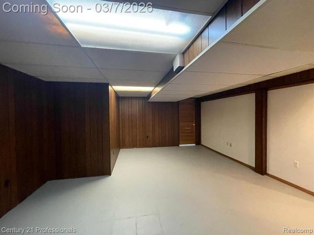 32912 Hees Street, Livonia, MI 48150