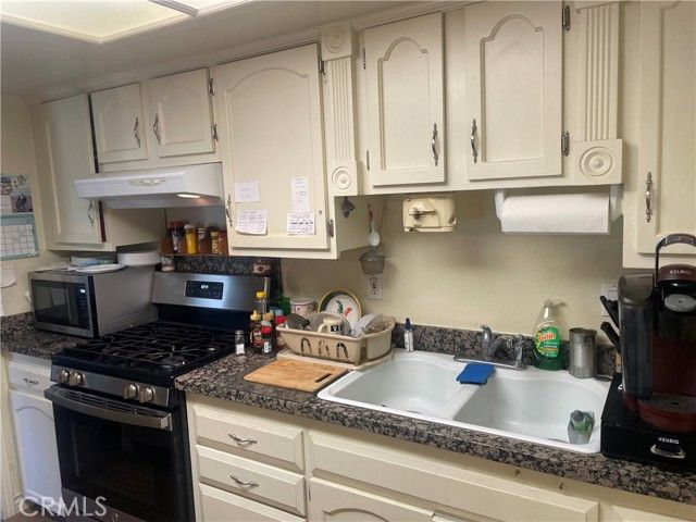 1728 Lark Ellen Dr., Paso Robles, CA 93446