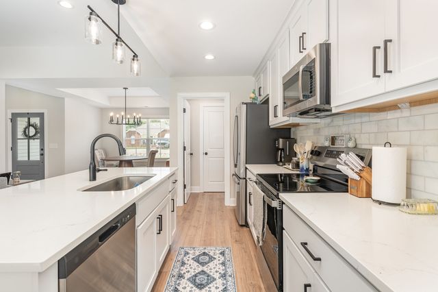3019 Easy Goer Ln, Greenbrier, TN 37073