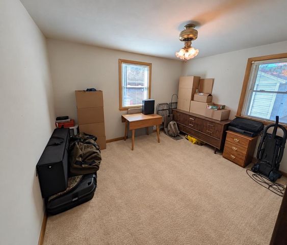 157 N LARK STREET, Oshkosh, WI 54902