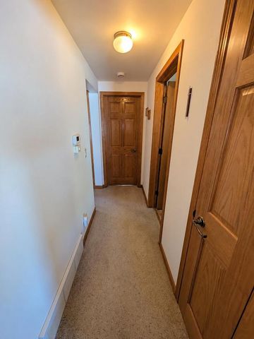 157 N LARK STREET, Oshkosh, WI 54902