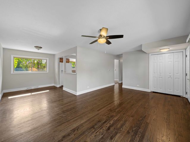 415 Tennyson Road, Bartlett, IL 60103