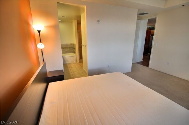 2405 West Serene Avenue 517, Las Vegas, NV 89123