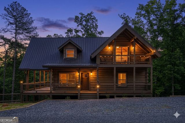 196 N Jakes Landing Way, Ellijay, GA 30540