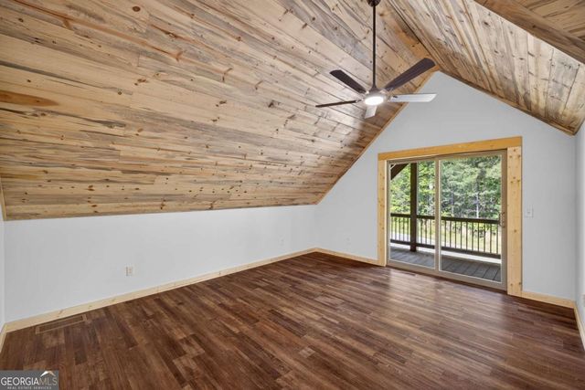 196 N Jakes Landing Way, Ellijay, GA 30540