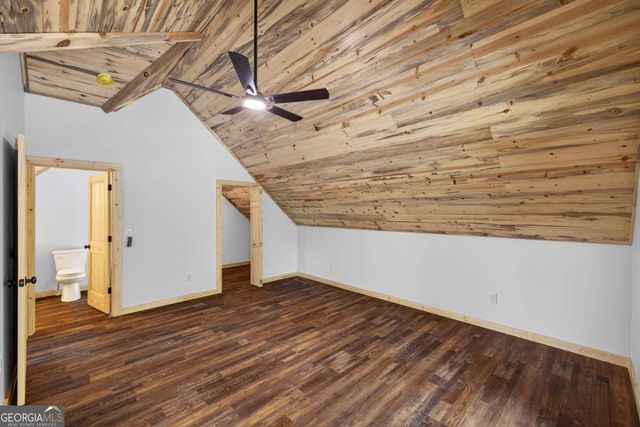 196 N Jakes Landing Way, Ellijay, GA 30540