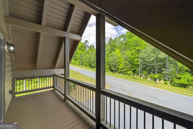 196 N Jakes Landing Way, Ellijay, GA 30540