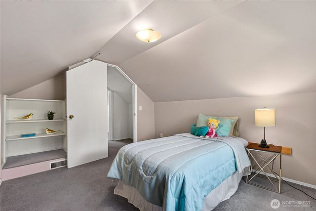 906 SW 130th Street, Burien, WA 98146