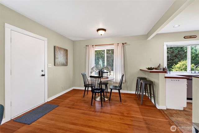 906 SW 130th Street, Burien, WA 98146
