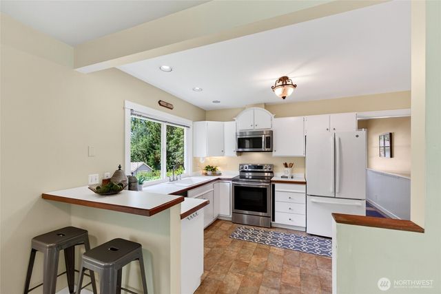 906 SW 130th Street, Burien, WA 98146