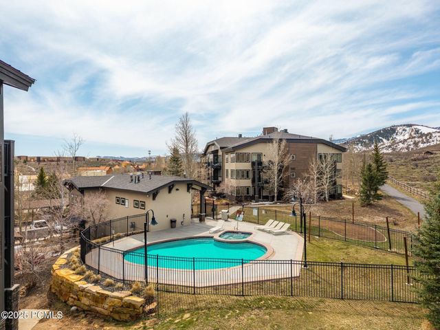 6785 N 2200 Apt 206, Park City, UT 84098