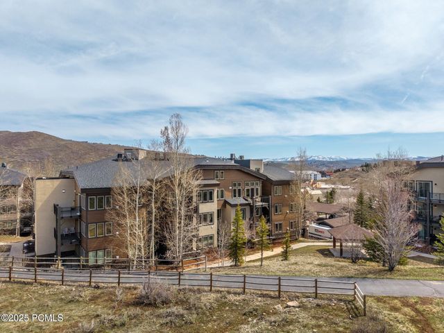 6785 N 2200 Apt 206, Park City, UT 84098
