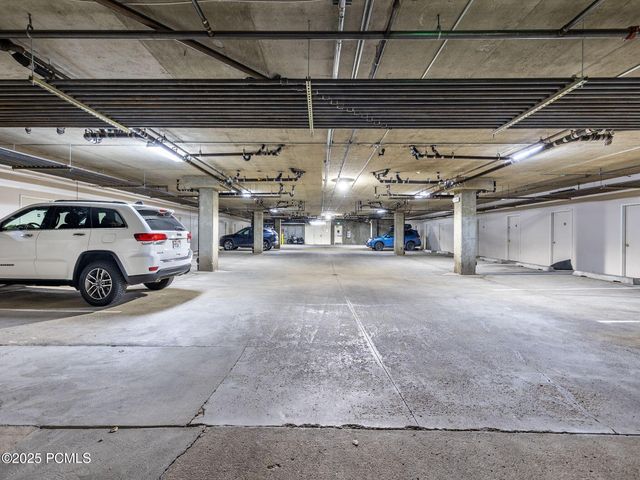 6785 N 2200 Apt 206, Park City, UT 84098