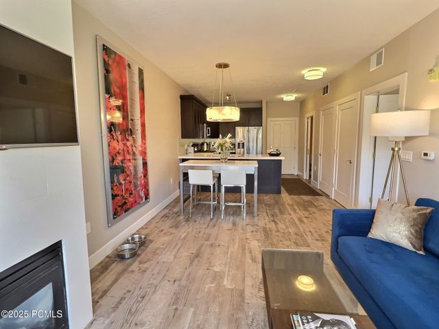 6785 N 2200 Apt 206, Park City, UT 84098