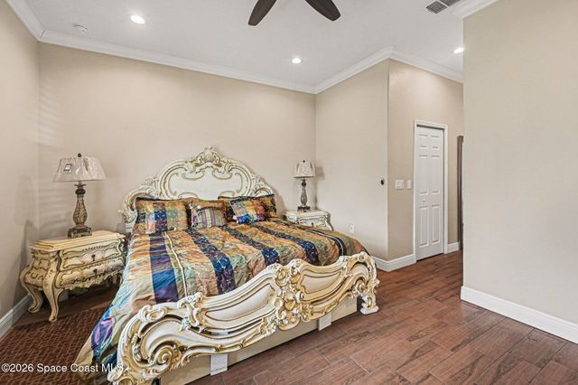 700 Cleaves Street SE, Palm Bay, FL 32909