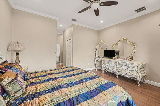 700 Cleaves Street SE, Palm Bay, FL 32909