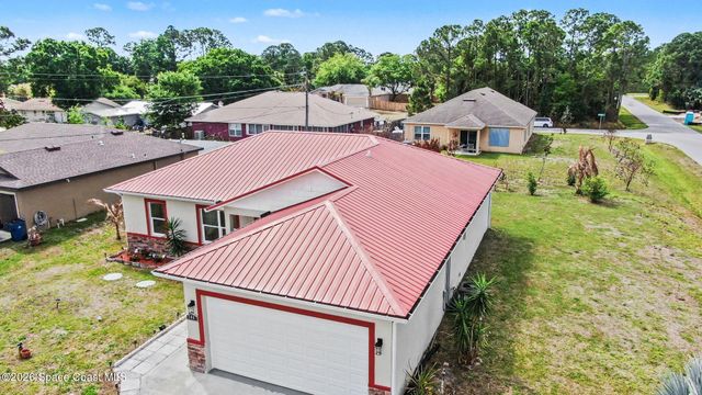 700 Cleaves Street SE, Palm Bay, FL 32909