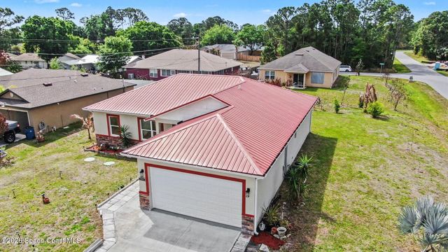 700 Cleaves Street SE, Palm Bay, FL 32909