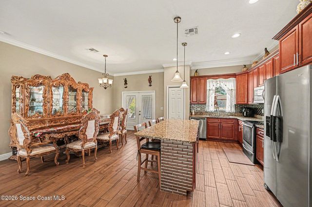 700 Cleaves Street SE, Palm Bay, FL 32909