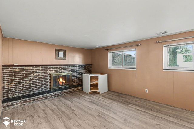 39363 Byers Drive, Sterling Heights, MI 48310