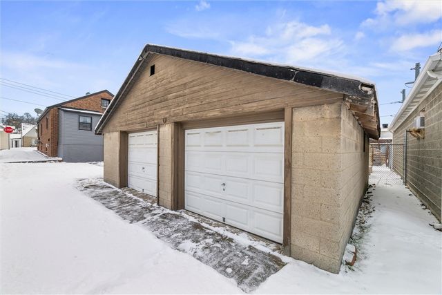 44 Franklin Avenue, Ellwood City, PA 16117