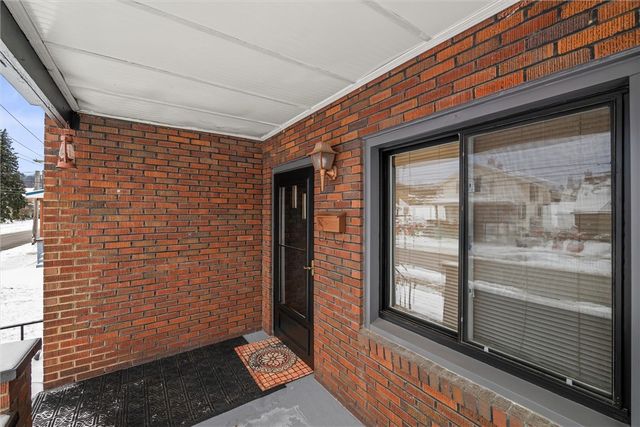 44 Franklin Avenue, Ellwood City, PA 16117