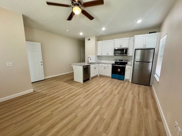 702 E Johnson Avenue A, Springdale, AR 72764