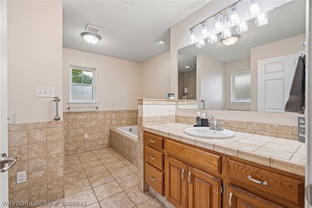 603 J Street, Barling, AR 72923
